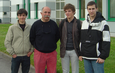Le groupe H2 avec J.F. Daviau